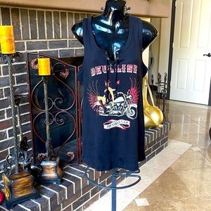 Ribbed designer fitted tank top with Rhinestone design. Black size xxxl